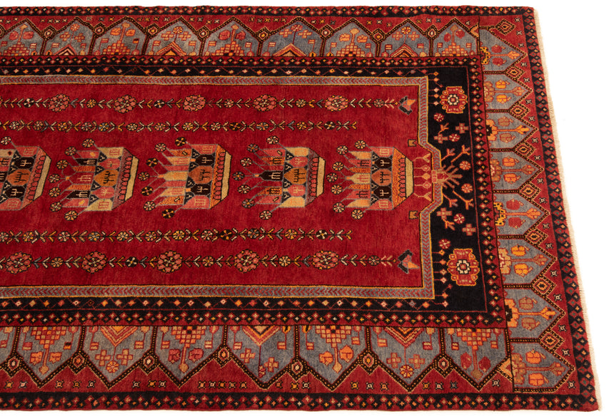 Hamedan Persian rug | 283 x 145 cm