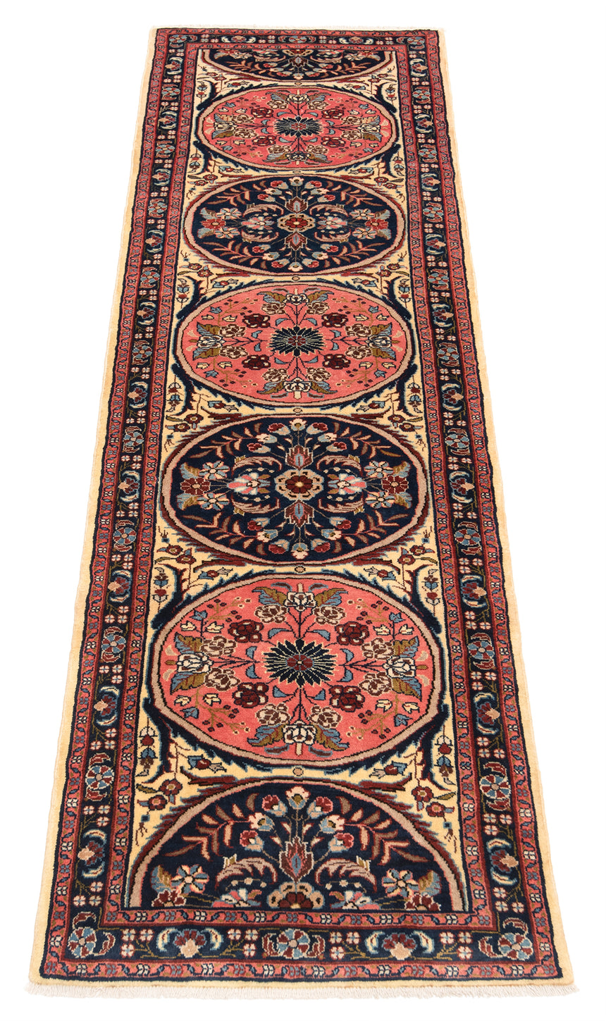 Hamedan Persian rug | 300 x 84 cm