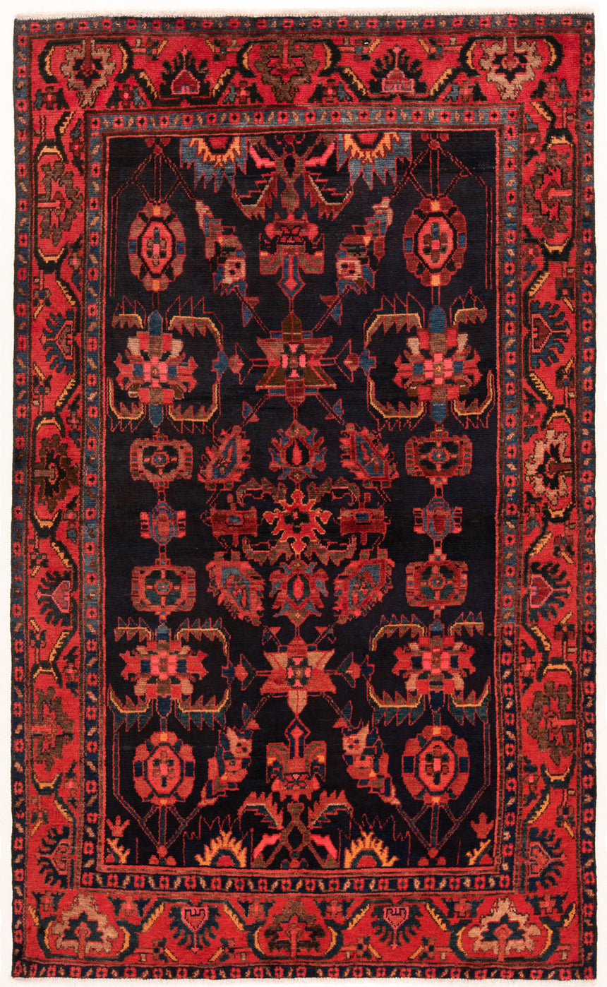 Hamedan Persian Rug | 215 x 133 cm