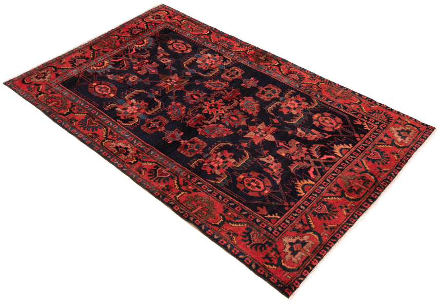 Hamedan Persian Rug | 215 x 133 cm