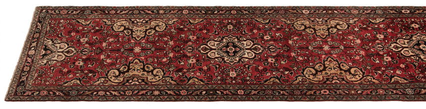 Hamedan Persian Rug | 603 x 82 cm