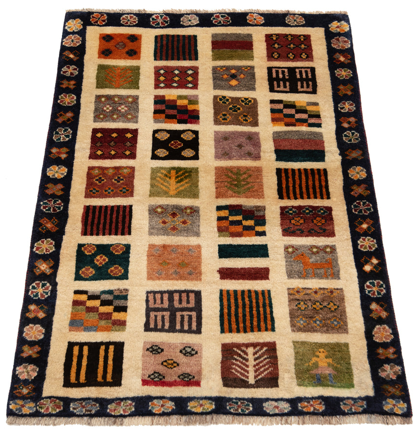 Gabbeh Persian Rug | 138 x 97 cm