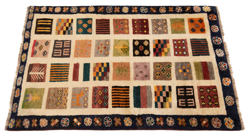 Gabbeh Persian Rug | 138 x 97 cm