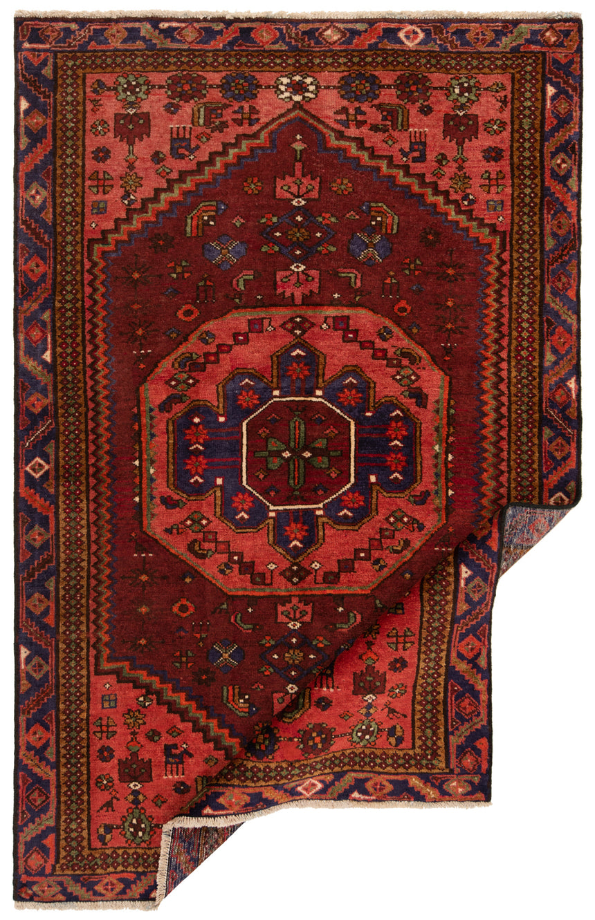 Hamedan Persian rug | 196 x 128 cm