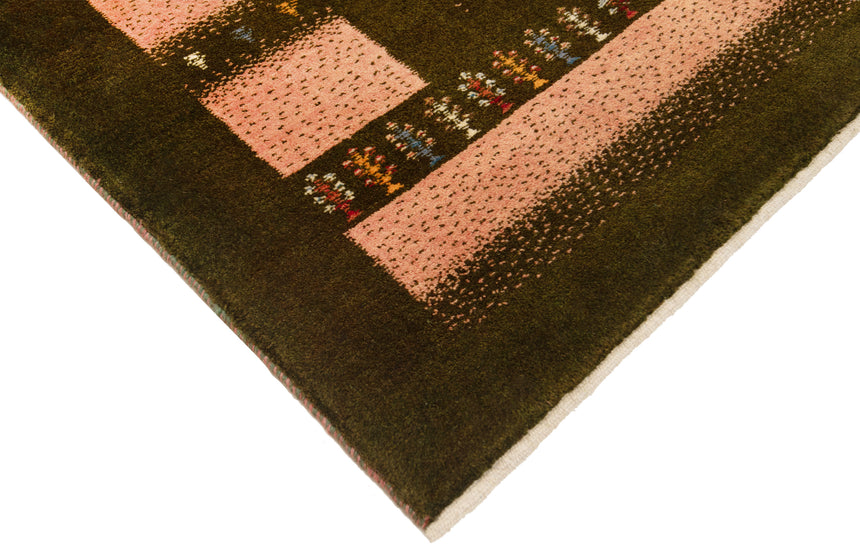 Gabbeh Persian Rug | 196 x 152 cm