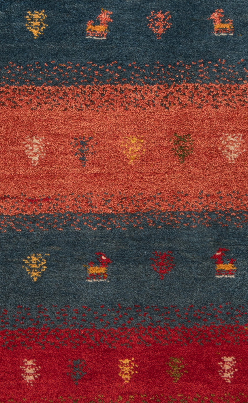 Gabbeh Persian Rug | 126 x 84 cm