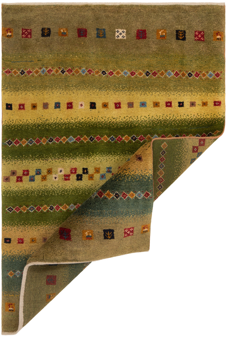 Gabbeh Persian Rug | 150 x 104 cm