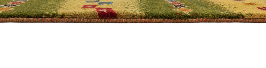 Gabbeh Persian Rug | 150 x 104 cm