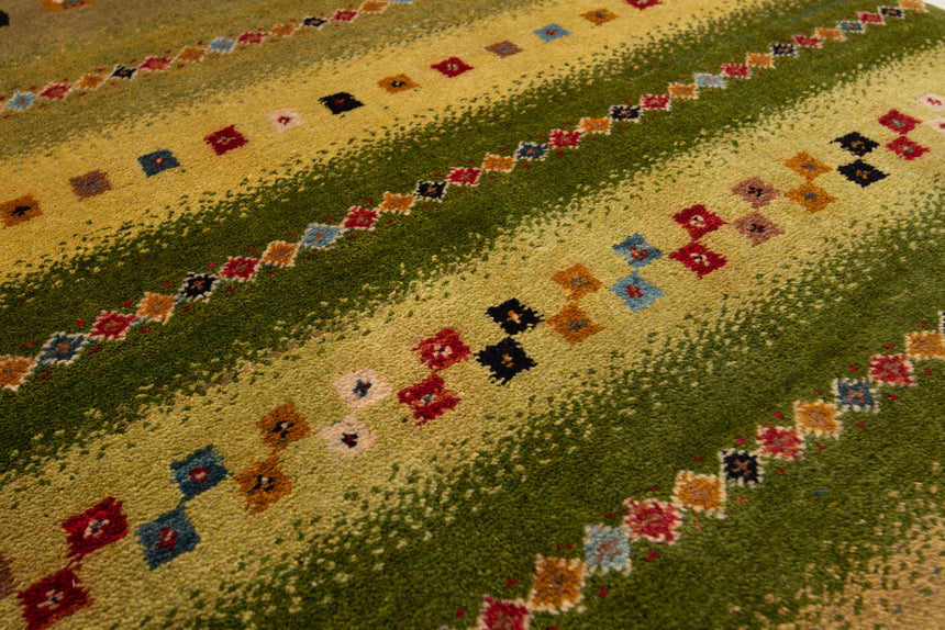 Gabbeh Persian Rug | 150 x 104 cm