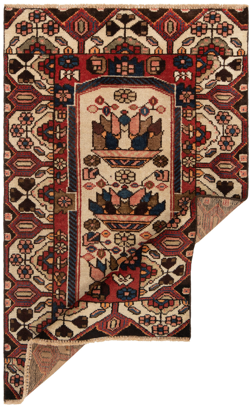 Bakhtiar Persian Rug | 123x77cm