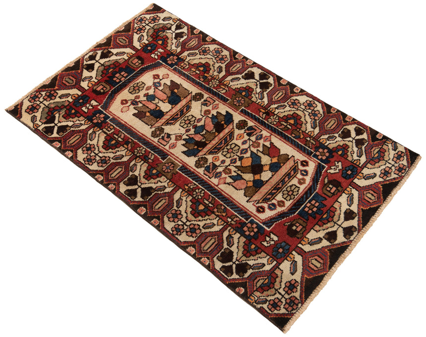 Bakhtiar Persian Rug | 123x77cm