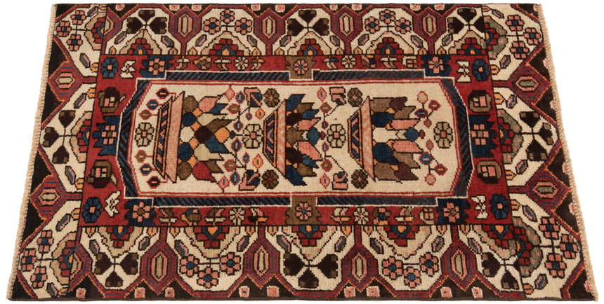 Bakhtiar Persian Rug | 123x77cm