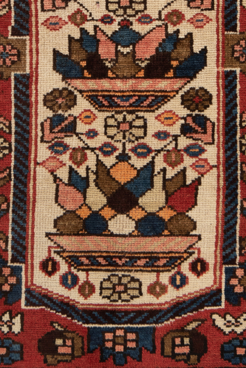 Bakhtiar Persian Rug | 123x77cm