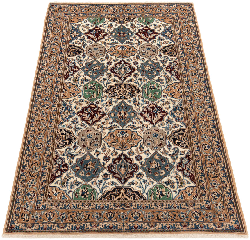 Nain 9La Persian Rug | 194 x 121 cm