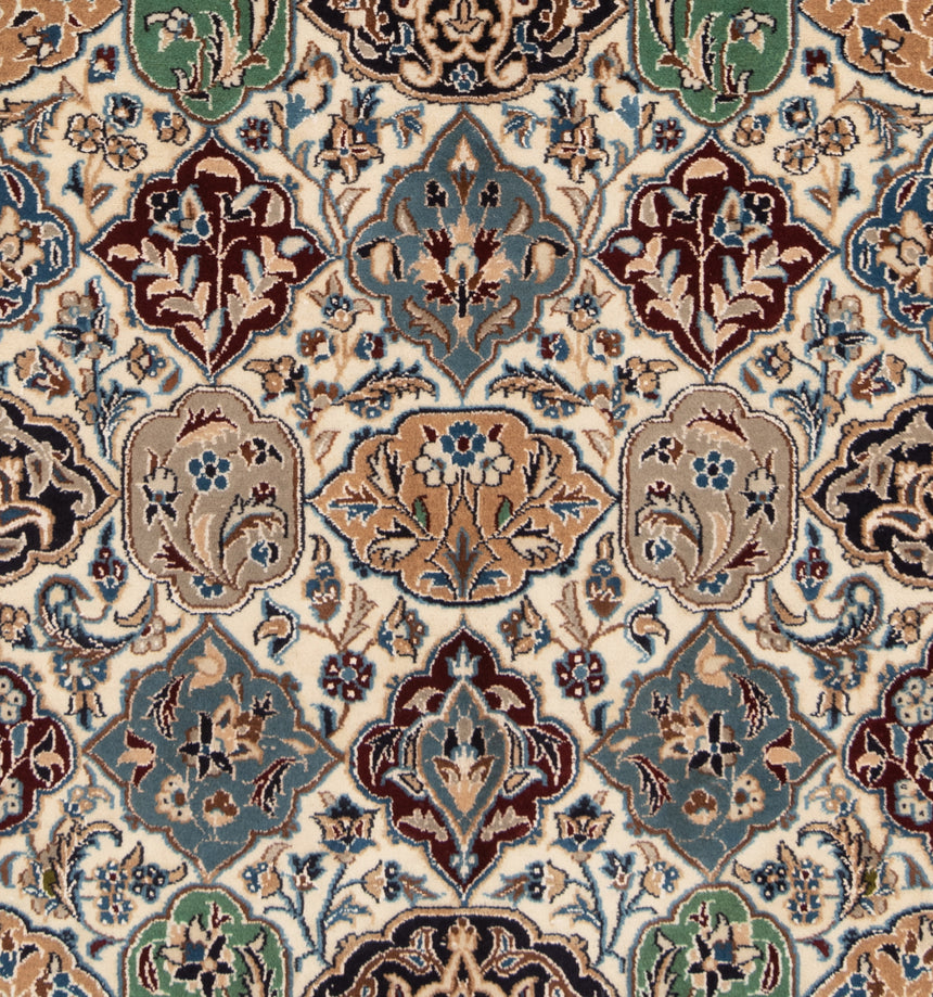 Nain 9La Persian Rug | 194 x 121 cm