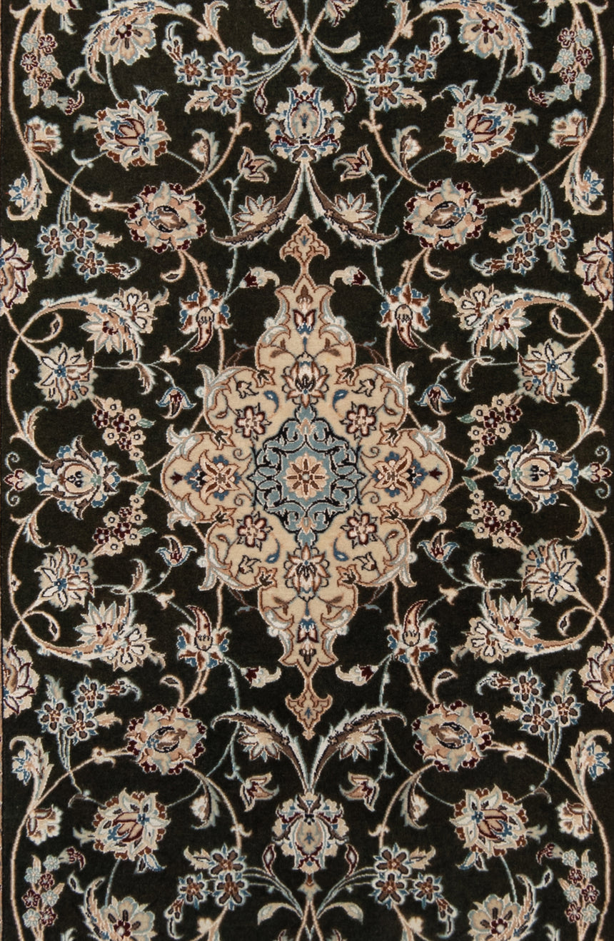 Nain 6la Persian Rug | 150 x 97 cm