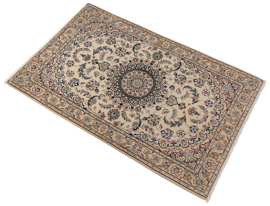 Nain 9La Persian Rug | 159 x 100 cm