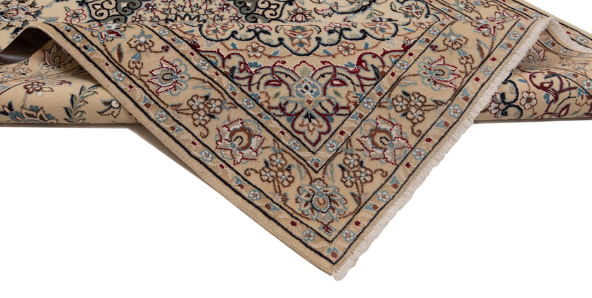 Nain 9La Persian Rug | 159 x 100 cm