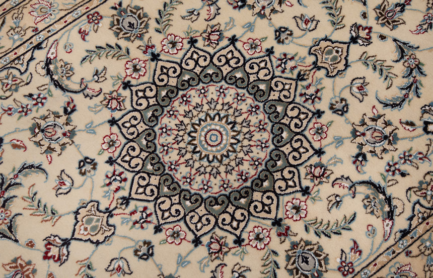 Nain 9La Persian Rug | 159 x 100 cm