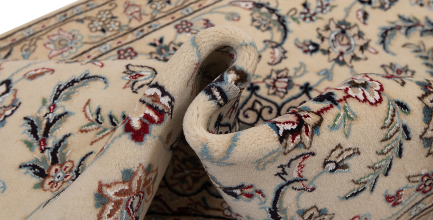 Nain 9La Persian Rug | 159 x 100 cm