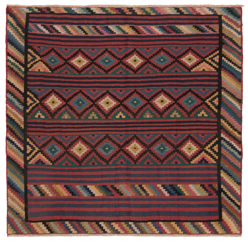 Kilim persa | 132x136cm