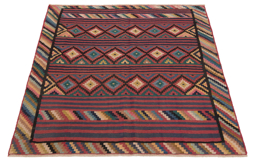Kilim persa | 132x136cm