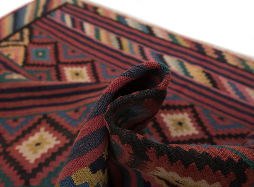 Kilim persa | 132x136cm