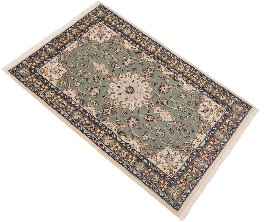 Nain 9La Persian Rug | 160 x 105 cm