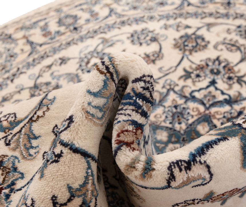 Nain Persian Rug | 195x195cm