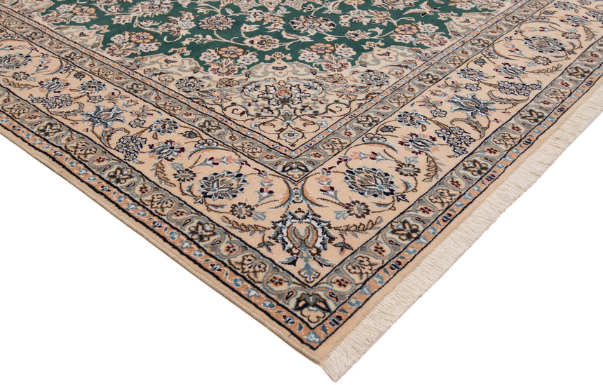Nain 9La Persian Rug | 207 x 200 cm
