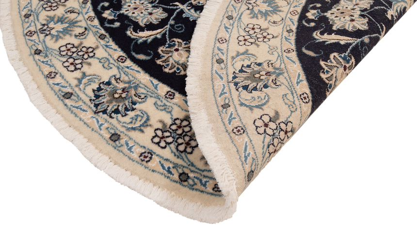 Nain Persian Rug | 145x145cm