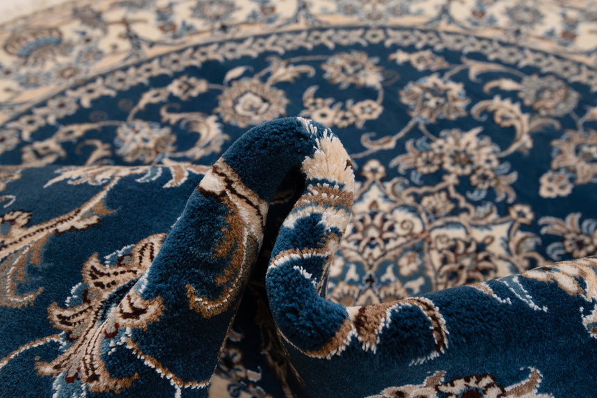 Nain Persian Rug | 195x195cm