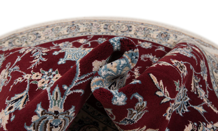 Nain 9La Persian Rug | 144 x 144 cm