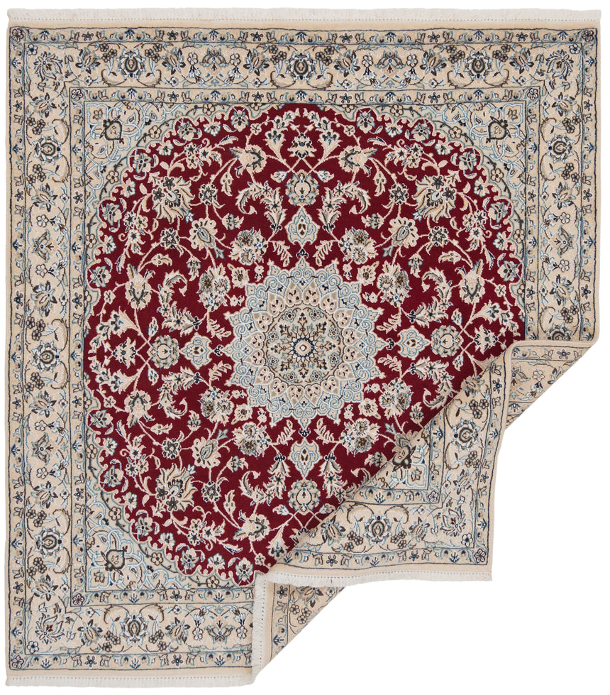 Nain 9La Persian Rug | 165 x 151 cm