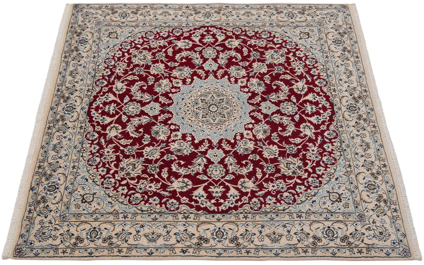 Nain 9La Persian Rug | 165 x 151 cm