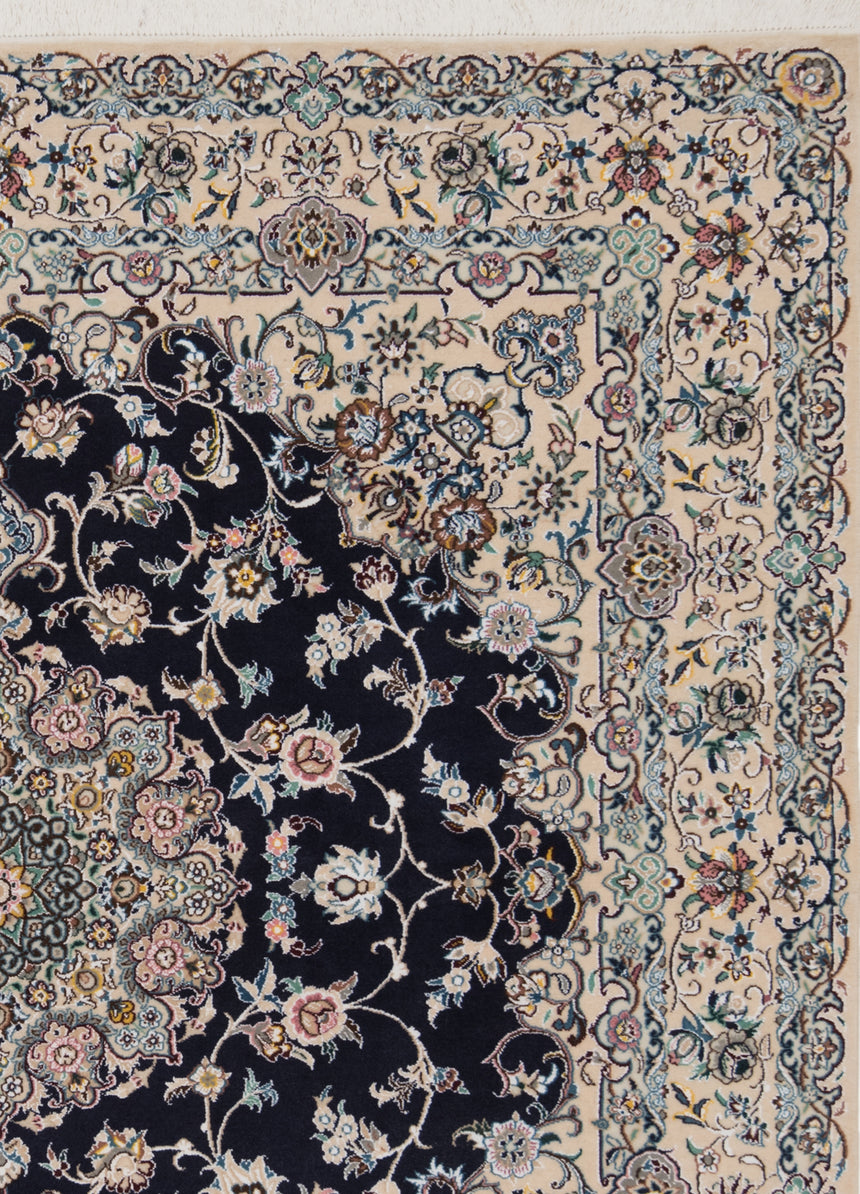 Nain 9La Persian Rug | 204 x 204 cm