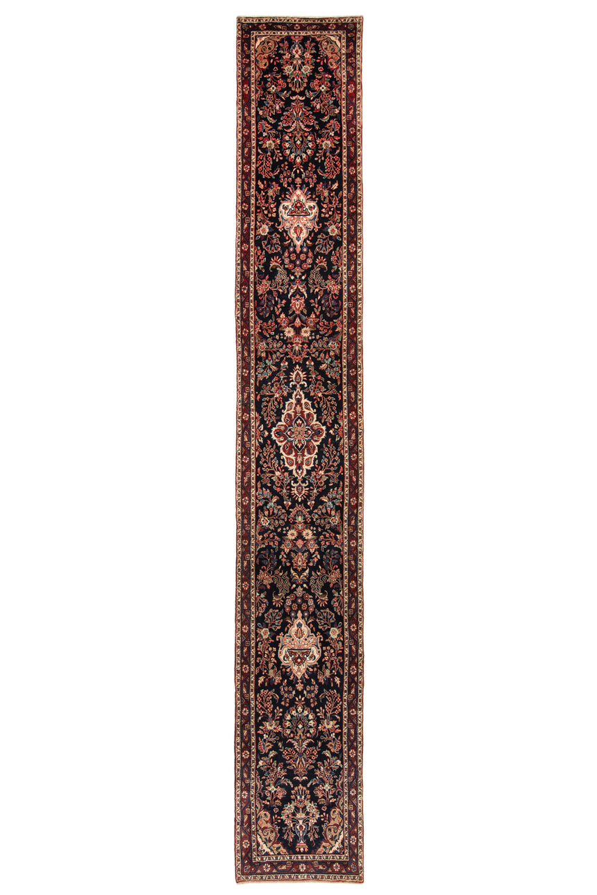 Hamedan Persian rug | 586 x 85 cm
