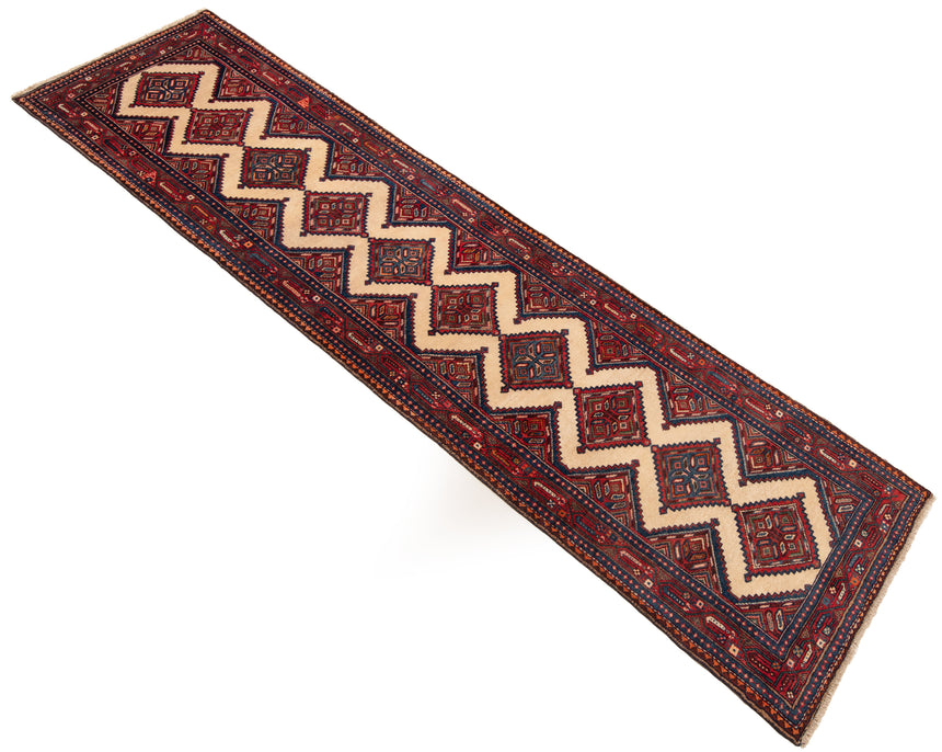 Hamedan Persian rug | 323 x 92 cm