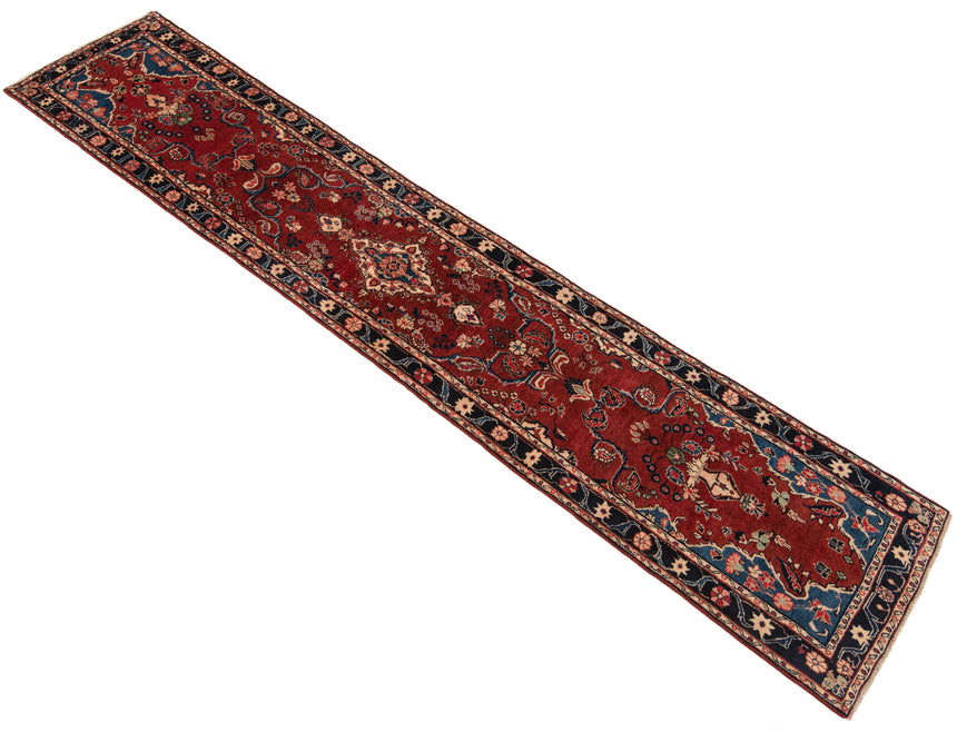 Hamedan Persian Rug | 413 x 82 cm