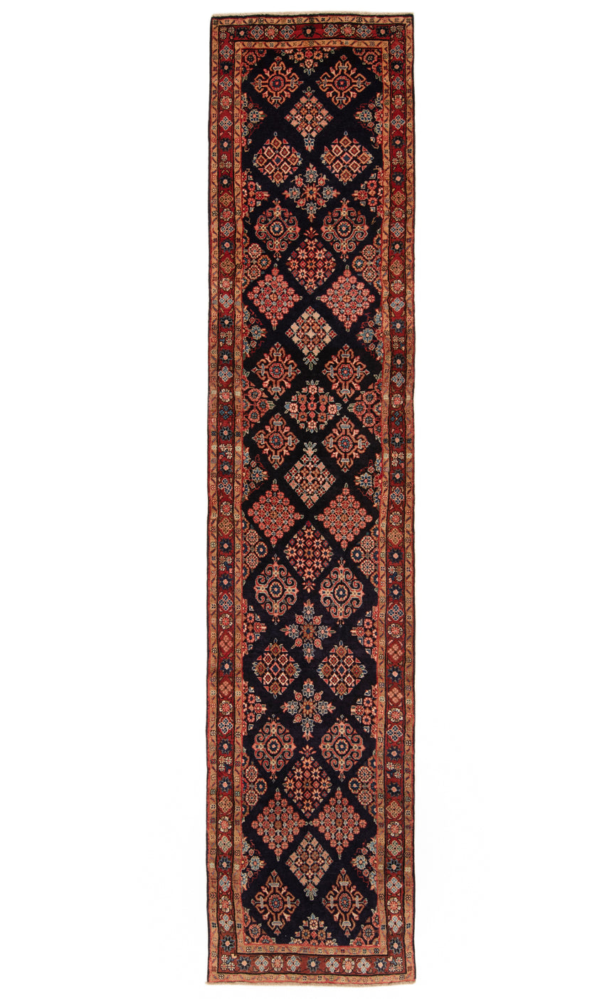 Hamedan Persian Rug | 414 x 86 cm