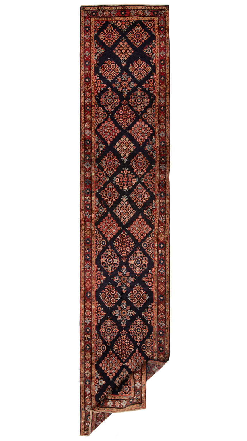 Hamedan Persian Rug | 414 x 86 cm