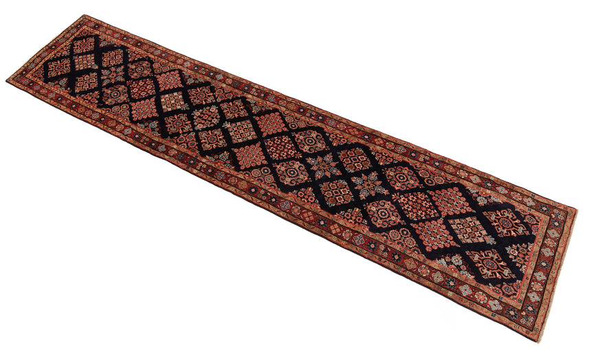 Hamedan Persian Rug | 414 x 86 cm