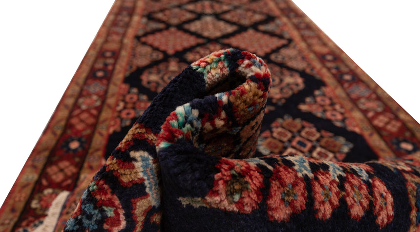 Hamedan Persian Rug | 414 x 86 cm