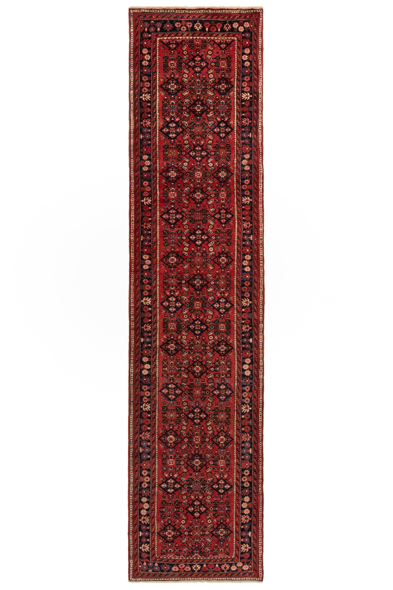 Hamedan Persian rug | 346 x 82 cm