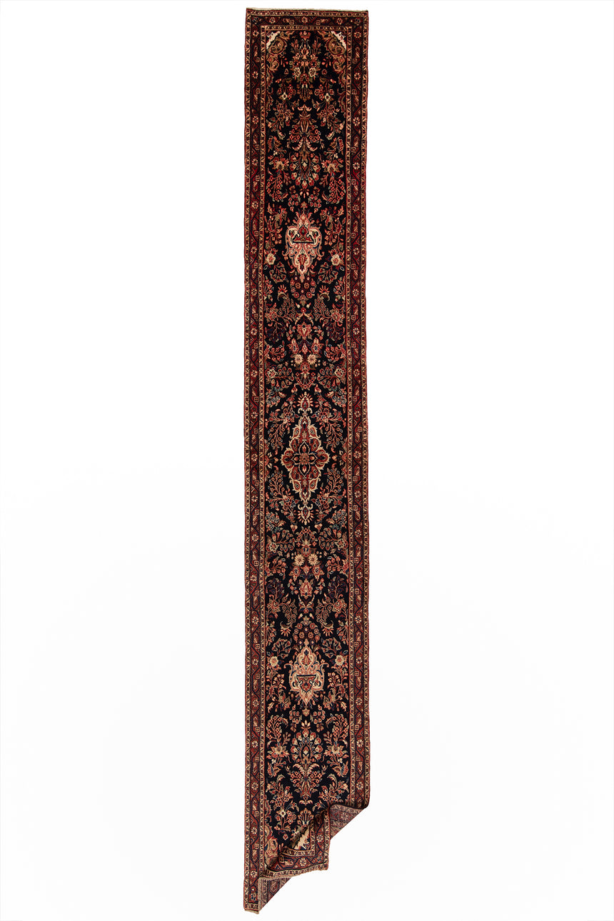 Hamedan Persian Rug | 616 x 87 cm