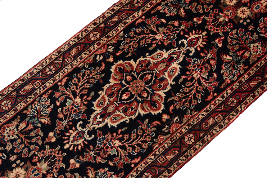 Hamedan Persian Rug | 616 x 87 cm