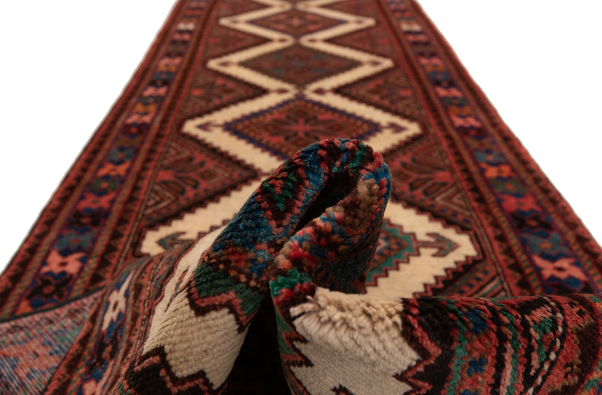 Hamedan Persian rug | 305 x 84 cm