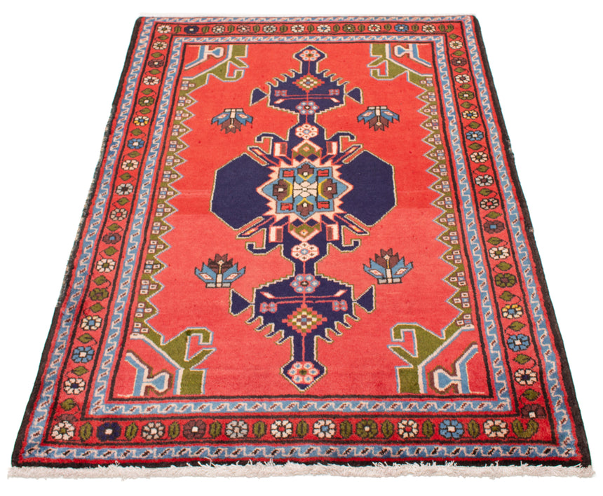 Hamedan Persian Rug | 148 x 103 cm