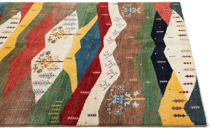 Gabbeh Persian Rug | 195 x 145 cm
