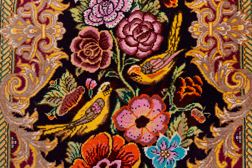 Qom Persian Rug | 101 x 29 cm